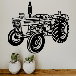 - FORD 4100 Tractor - WALL...